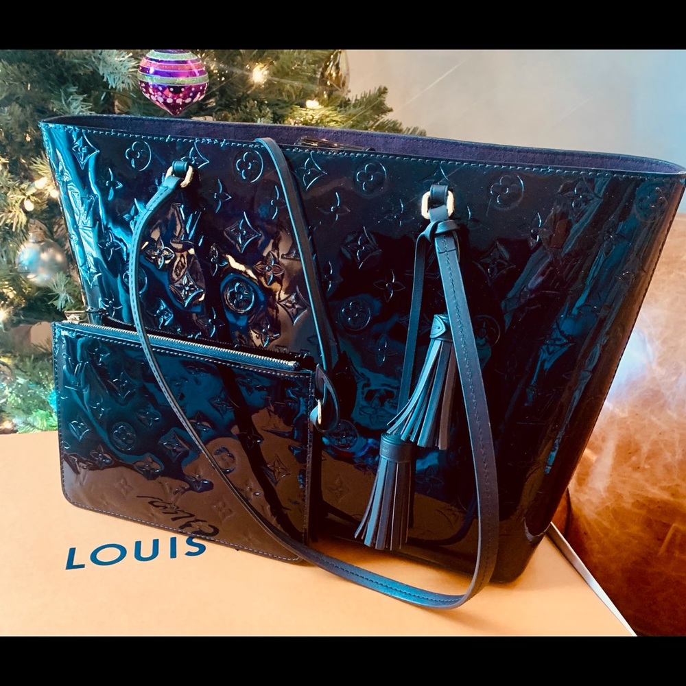 Louis Vuitton Vernis Long Beach MM